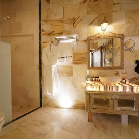 Hotel Pegas Cave *