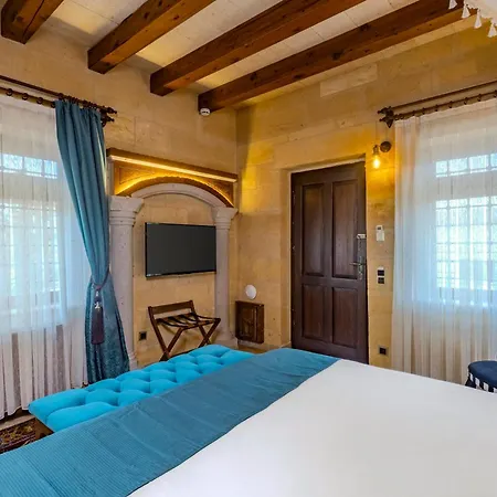 Pegas Cave Hotell *