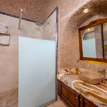 Hotel Pegas Cave *